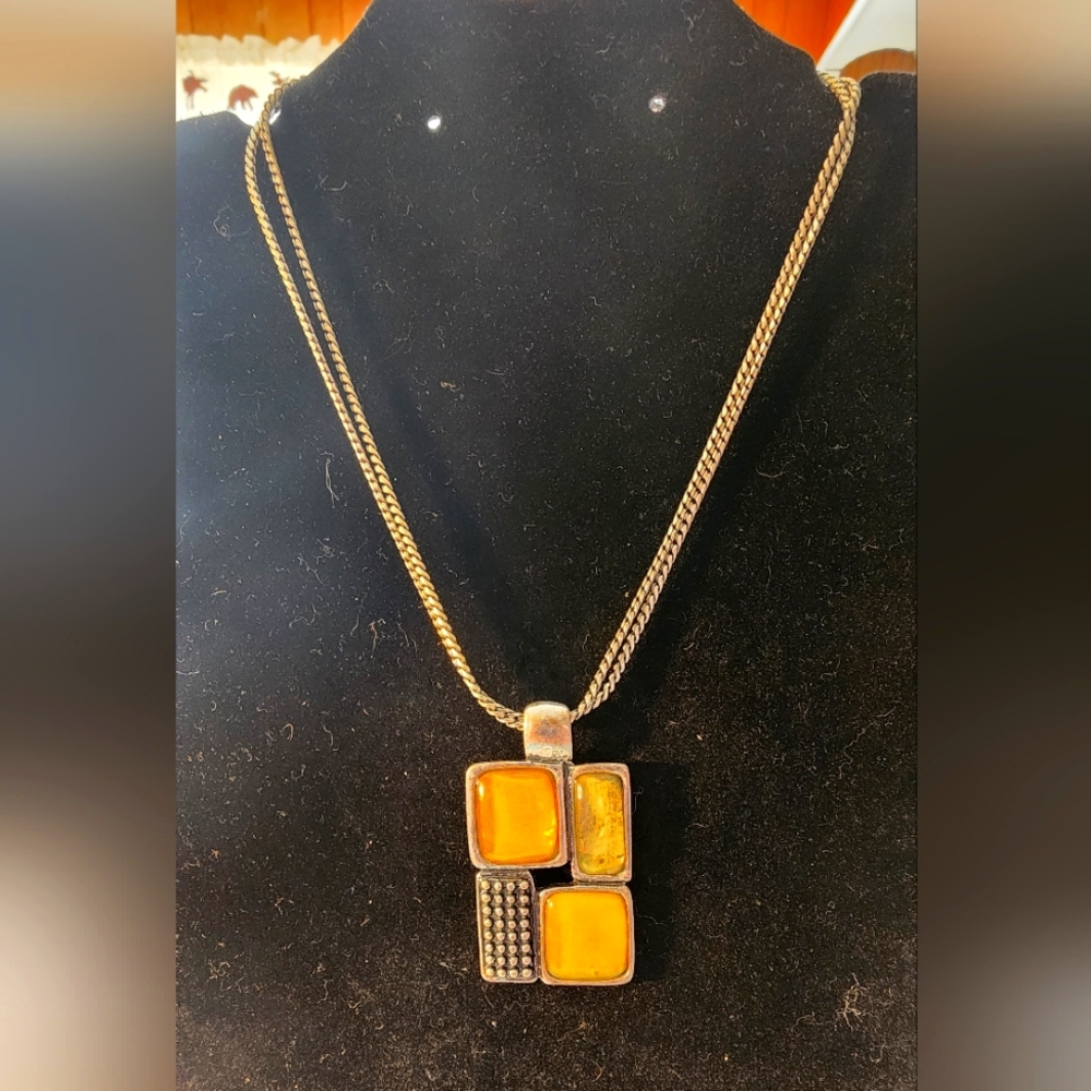 Laura Ashley Modernist Yellow Glass Pendant Necklace 16"+3" Silver-Tone Chain